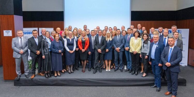 Ali baba in 40 razbojnikov