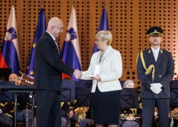 Z eno besedo, blamaža!