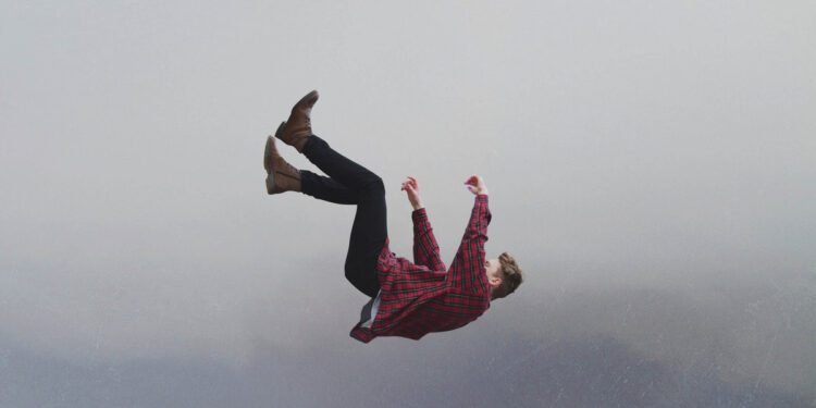 Poženi 2025, v prepad najbolje.