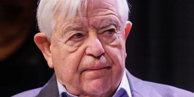 Milan je dal zeleno luč. Vladimir obiskuje gay klube, Kršinar bi Subotičev denar. Zadnja lopata bo naša!