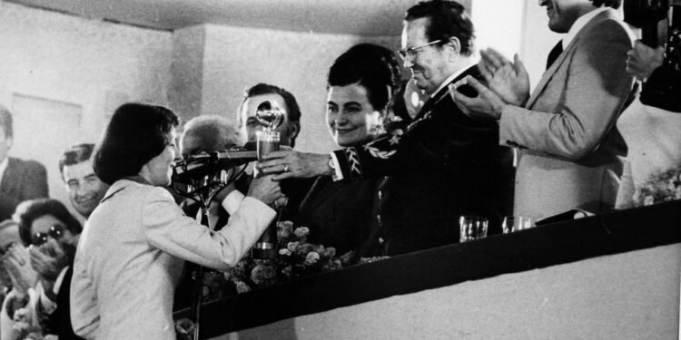 Generacija ljubezni, ki ni poznala sovraštva, depresije in interneta