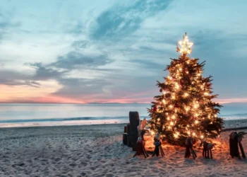 Vesel Božič, dragi mikstonovci! ❤️