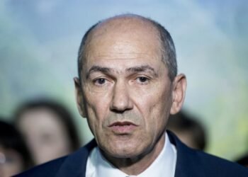 Največja zmaga je, ko nasprotnik sam sebe uniči, ti pa si samo pripravil pogoje