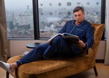 Messi, mesija in politični roštilj. Nazaj v 2009. Pahor še vedno misli, da je izdaja samo “prijateljski sporazum”?