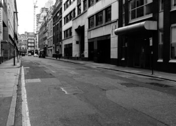 Dan za nič. 6′ 7′ ali 286?